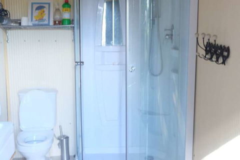 Yea Cabin Bunkhouse - Local Tourism 5