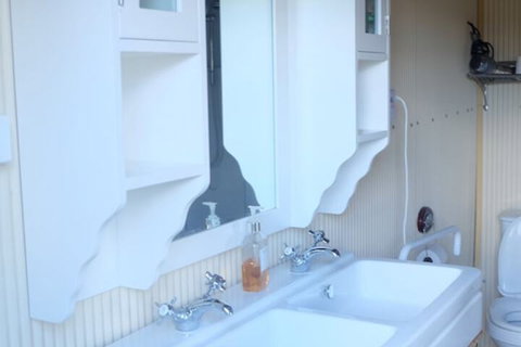 Yea Cabin Bunkhouse - Local Tourism 6