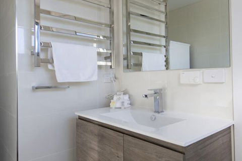 T-Bar On Twynam - Accommodation Australia 1