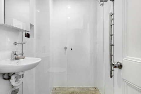 Coachhouse On The Beach - Local Tourism 2