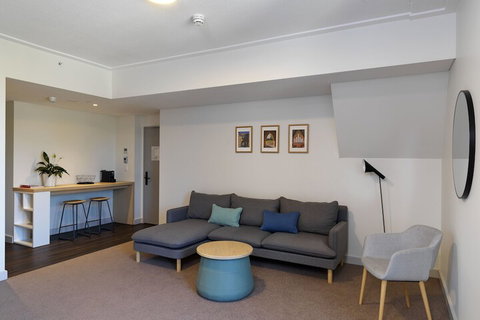 St Paul's Serviced Accommodation - Accommodation Australia 3