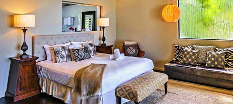 Oceans Edge Beach House At Oak Beach - Accommodation Australia 5