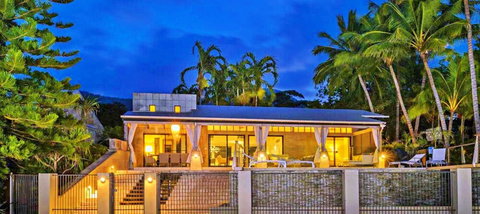 Oceans Edge Beach House At Oak Beach - Accommodation Australia 0