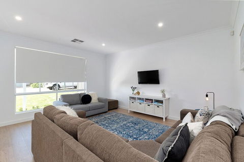 House At Normanville 22 Union Road - Accommodation Australia 7