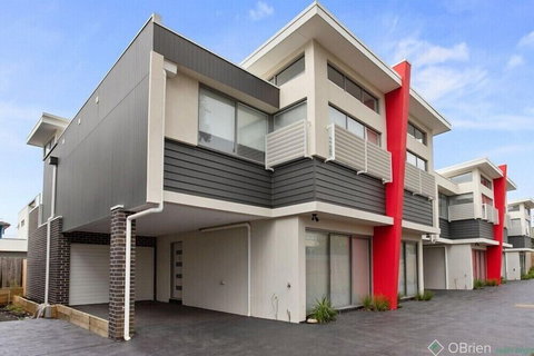 Phillip Island Townhouses - Local Tourism 1