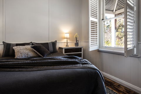 Table Hill Cottage - Accommodation Australia 2