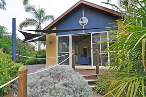 THE Sails 4 Linen Included Central Location - Accommodation Australia 0