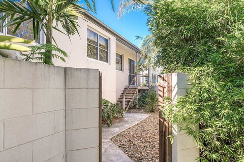 A PERFECT STAY - Clique 3 - Australia Shopping 5