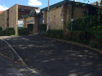 Amg Motel & Serviced Apartments - Australia Shopping 1