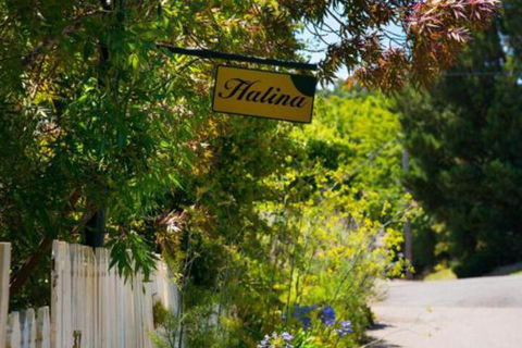Halina - Accommodation Australia 6