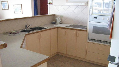 QUAYS 6 - Local Tourism 4