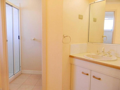 QUAYS 6 - Local Tourism 7