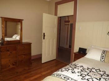 Rosalea Guesthouse - Accommodation Australia 0