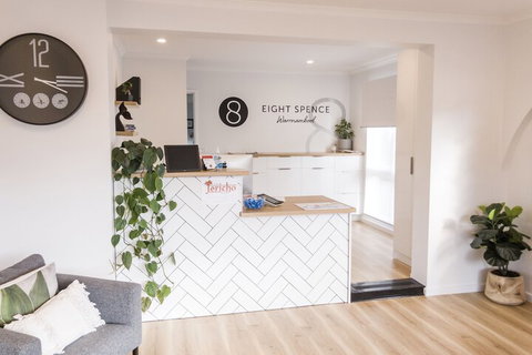 Eight Spence - Accommodation Australia 2