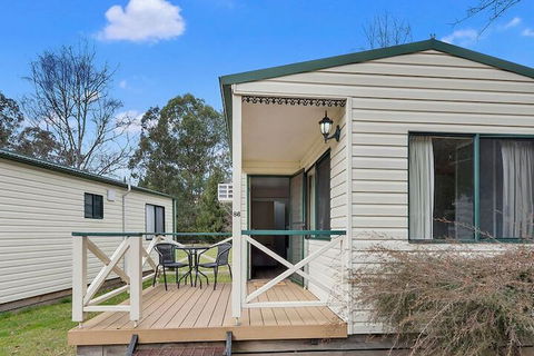 Porepunkah Pines Holiday Park - Accommodation Australia 1