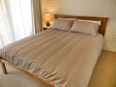LIFES A BEACH - Accommodation Australia 2