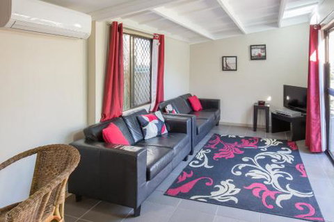 Cool Waters Holiday Park - Accommodation Australia 6