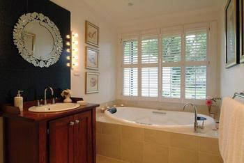 Belle Escapes Barossa - Local Tourism 0