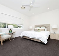 Shells Coastal Beach House - Accommodation Australia