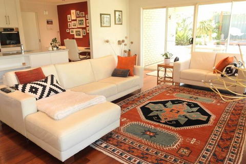 Sanctuary In The Valley - Accommodation Australia 3