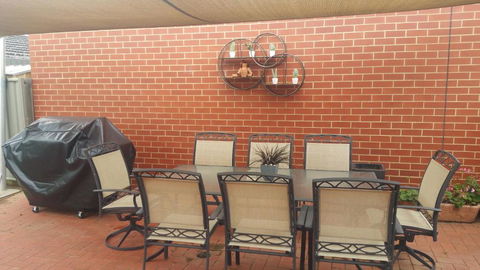 Annesley Central - Bed n Breakfasts 3