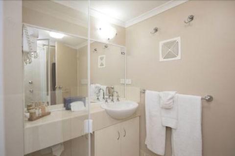 Harbour Sails Motor Inn - Accommodation Australia 4