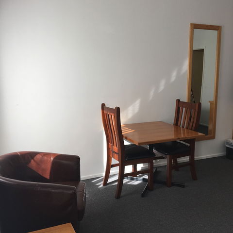 Footscray Motor Inn - Local Tourism 6