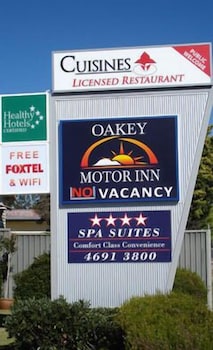 Oakey Motor Inn - Bed n Breakfasts 3