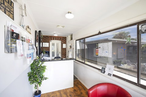 Hamilton Lakeside Motel - Accommodation Australia 1
