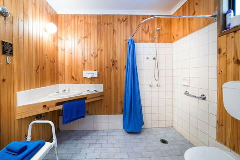 Kookaburra Motor Lodge - Accommodation Australia 4