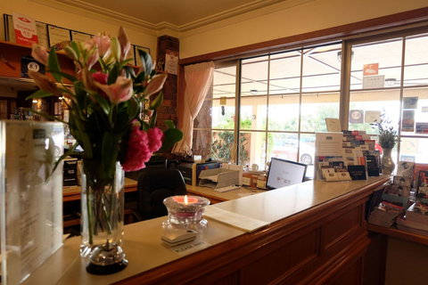 St Georges Motor Inn - Accommodation Australia 6