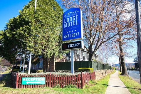 Grand Country Lodge Motel - Local Tourism 2