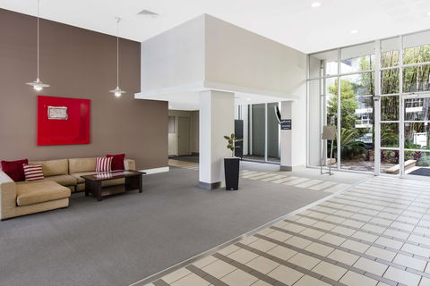 Oaks Brisbane Mews Suites - Accommodation Australia 5