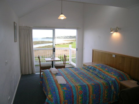A Great Ocean View Motel - Local Tourism 6