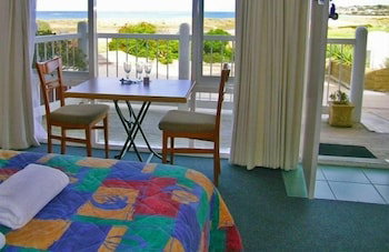 A Great Ocean View Motel - Local Tourism 3