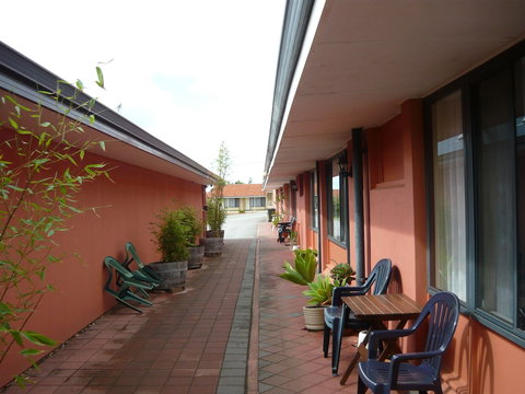 Albany Apartments - Australia Shopping 2