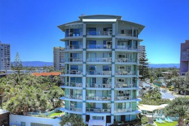 Surfers Paradise QLD Accommodation Australia