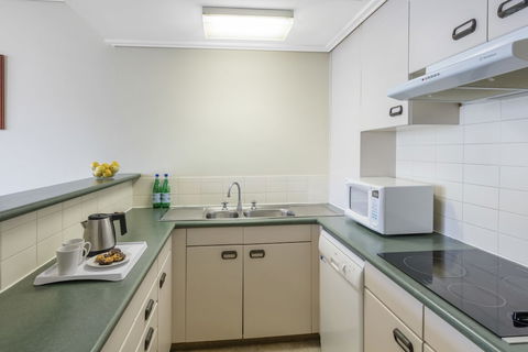 Waldorf Sydney Serviced Apartments - Accommodation Australia 6