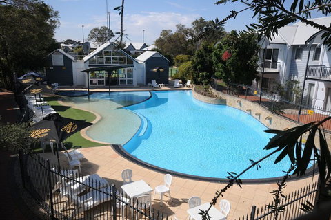 Mandurah Quay Resort - Accommodation Australia 4