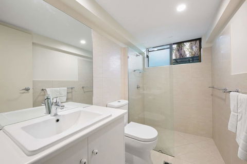 Unit 01 The Noosa Apartments - Accommodation Australia 1