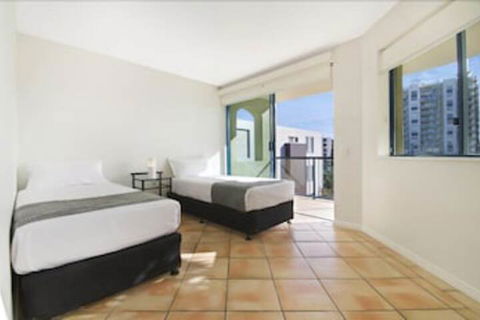 La Promenade - Accommodation Australia 6