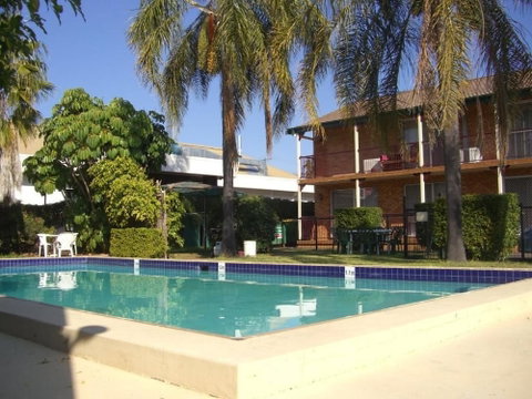 Homestead Motel - Accommodation Australia 3