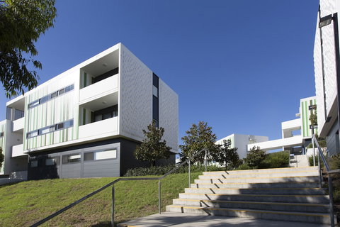 Western Sydney University Village - Campbelltown Campus - Local Tourism 1