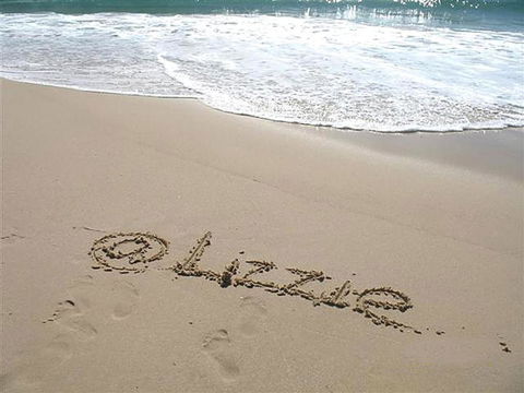 AtLIZZIE - Accommodation Australia 1