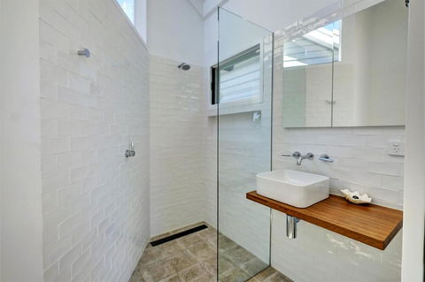 EUREKA - Accommodation Australia 3