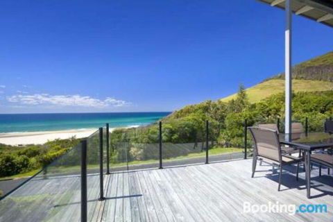 ROCKPOOL (4 Night Min) - Accommodation Australia 6