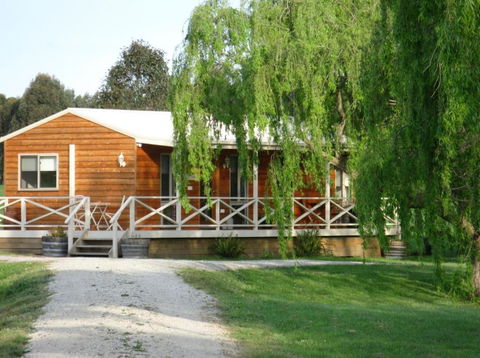 Little Lake Cottage - Accommodation Australia 6