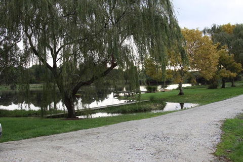 Little Lake Cottage - Accommodation Australia 2