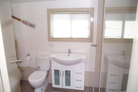 AAA Views 2 View Street - Local Tourism 4