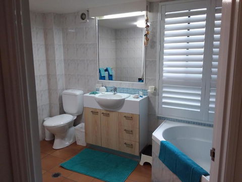 Jackies Holiday Apartment - Accommodation Australia 6
